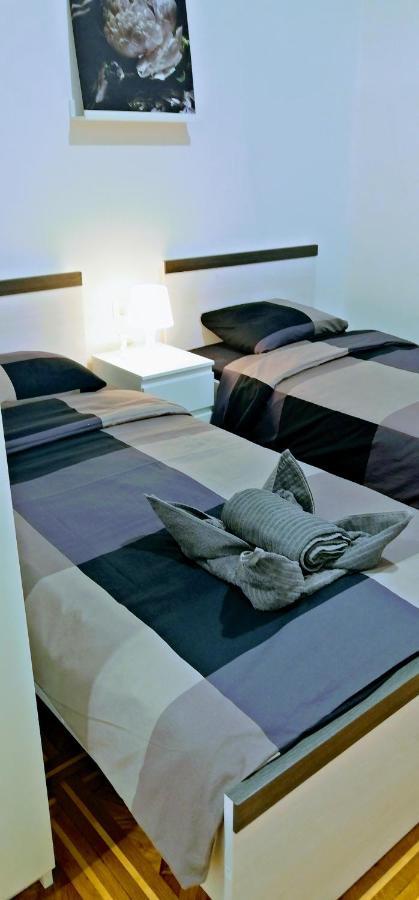 Zpula Center Studio Apartments Εξωτερικό φωτογραφία